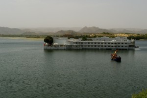 lake-palace-udaipur